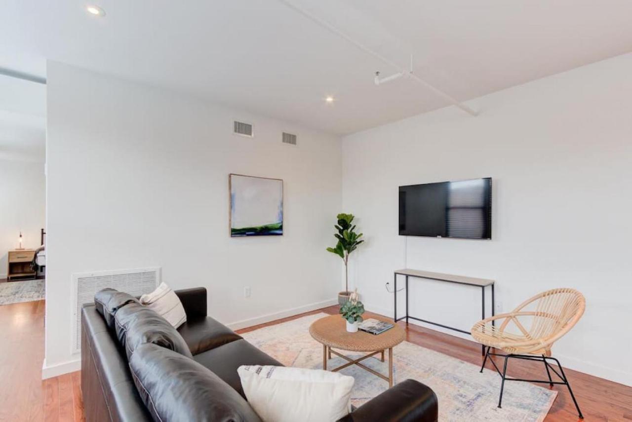 Sophisticated Apartment Downtown Мемфис Экстерьер фото