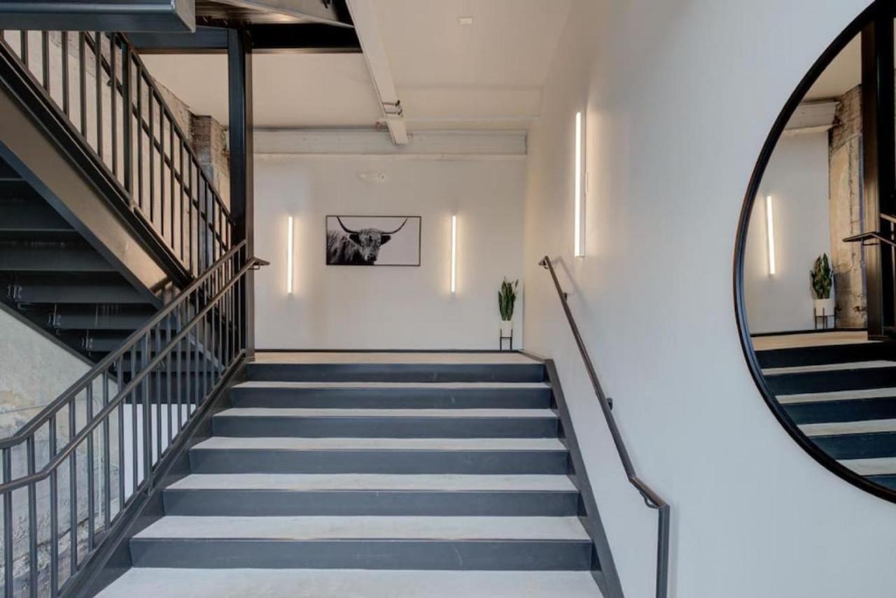 Sophisticated Apartment Downtown Мемфис Экстерьер фото
